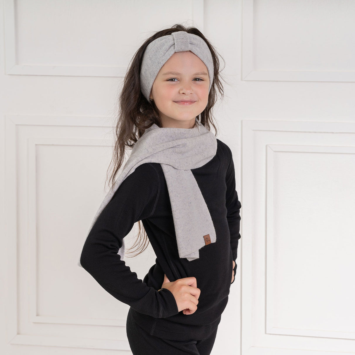 Children's Knitted Scarf Made of Merino Wool and Cashmere