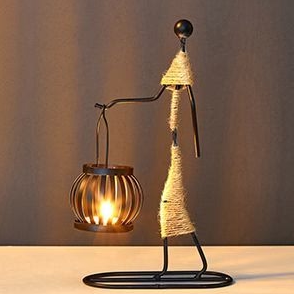 Stylish Metal Candle Holder for a Cozy Atmosphere