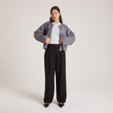 Loose-Fitting Trousers with Pleats and Pockets