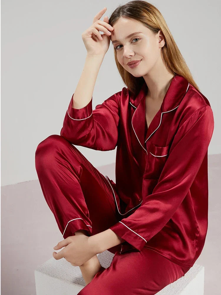 Luxury Silk Pajamas for Women - Elegant and Comfortable