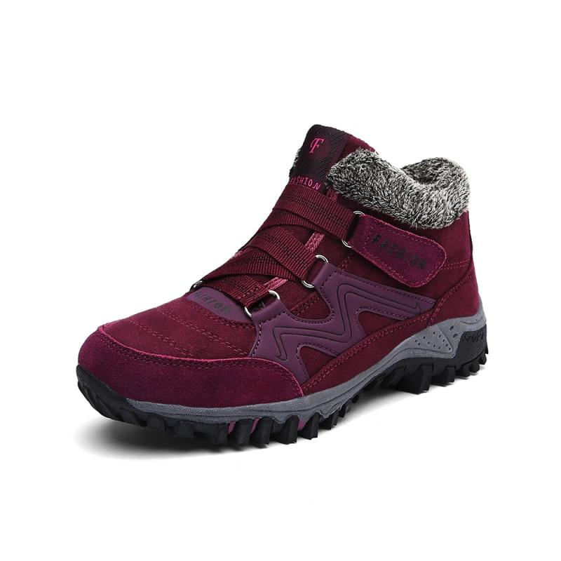 Women's Winter Boots with Fleece Lining and Non-Slip Design