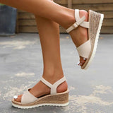 SoleLuxe - Stylish Orthopedic Sandals with Support