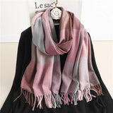 Luxury Scarf - Add Style and Comfort to Your Winter Wardrobe