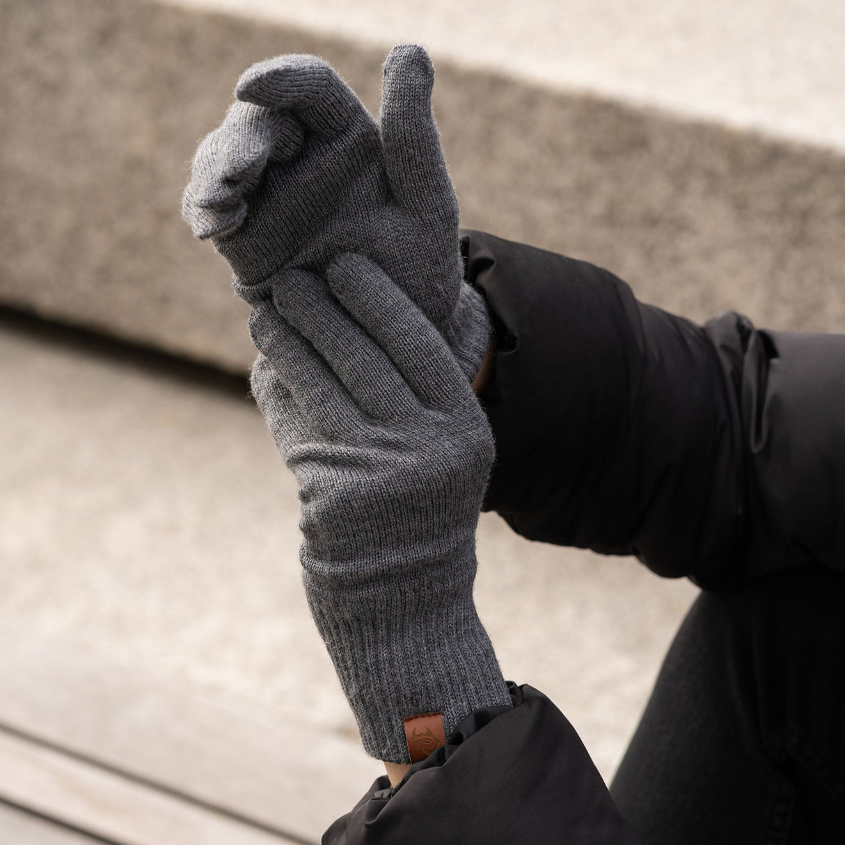 Women's Merino Wool Gloves for Cold Days