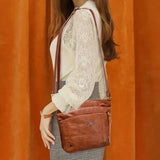 LuxuryCarry - Elegant and Spacious Leather Crossbody Bag